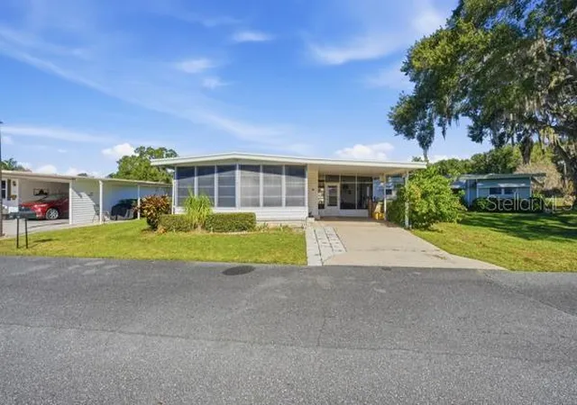 Photo 3 of Manufactured home for sale at 101 Mango Cvs, Leesburg, FL 34748 | MLS# G5104557 | Listing updated on 2026-10-17