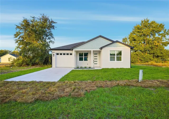 1st image of 12414 Se 106th Ct, Belleview, FL 34420 | MLS# OM713561