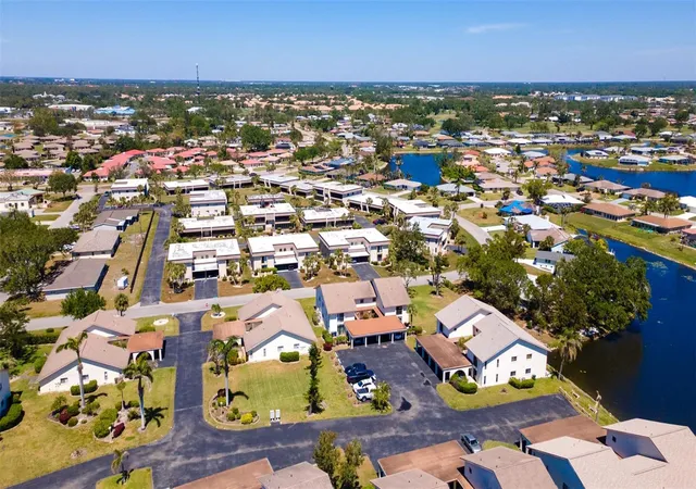 Photo 1 of Condo for sale at 1770 Lake Pl #1770D, Venice, FL 34293 | MLS# A4672173 | Listing updated on 2026-09-04