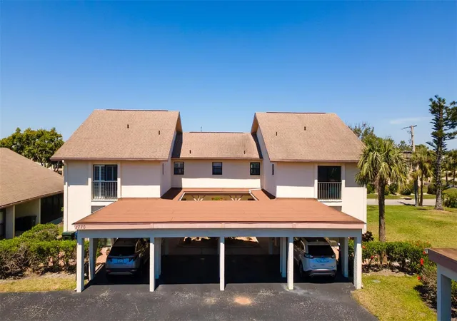 1st image of 1770 Lake Pl #1770D, Venice, FL 34293 | MLS# A4672173
