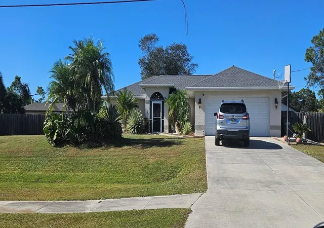 Photo 1 of Single family home for sale at 3357 N Chamberlain Blvd, North Port, FL 34286 | MLS# A4672182 | Listing updated on 2026-07-28