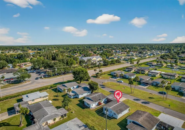 Homes for sale in Lehigh Acres, FL | 2207 Croton Court, Lehigh Acres, FL 33936 | Houzeo