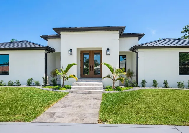 Homes for sale in Osprey, FL | 180 Lookout Point Dr, Osprey, FL 34229 | MLS# A4672222