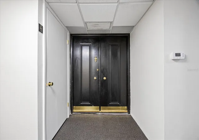 2nd image of 100 Oakmont Ln #101, Belleair, FL 33756 | MLS# TB8448707
