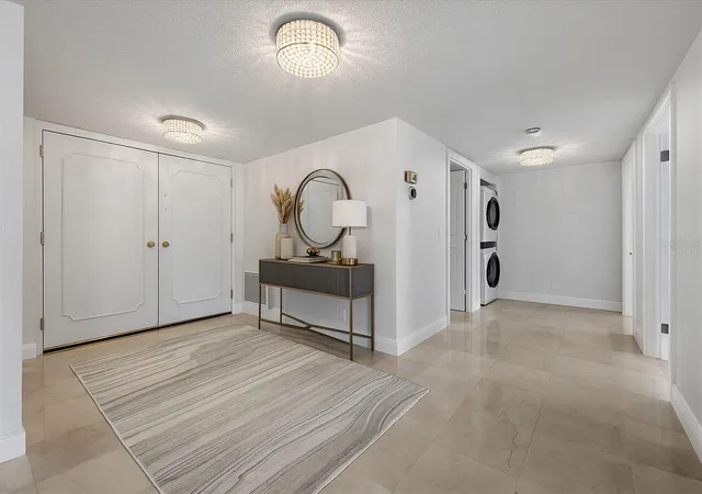 3rd image of 100 Oakmont Ln, Belleair, FL 33756