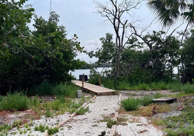4th image of 8146 Little Gasparilla Is, Placida, FL 33946 | MLS# D6144795