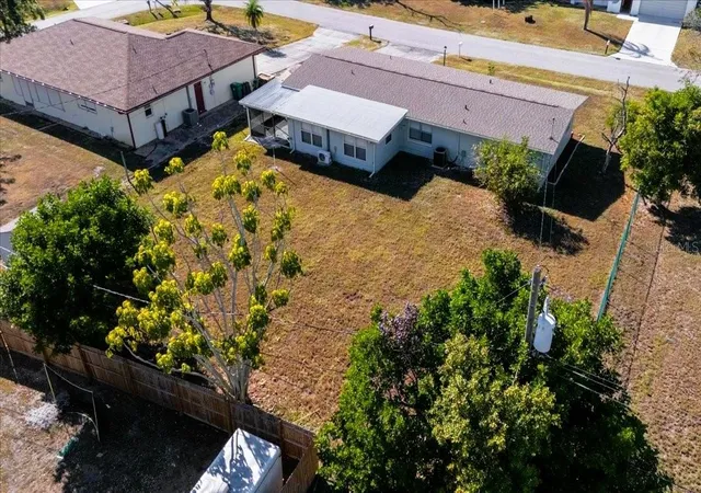 4th image of 151 Emmett Ave Ne, Port Charlotte, FL 33952 | MLS# C7517790