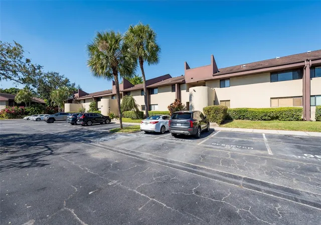 Photo 3 of Condo for sale at 735 S Village Dr N #206, Saint Petersburg, FL 33716 | MLS# TB8448749 | Listing updated on 2026-04-14