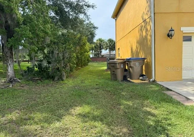 Photo 4 of Single family home for sale at 5359 Dahlia Reserve Dr, Kissimmee, FL 34758 | MLS# S5138661 | Listing updated on 2026-10-04