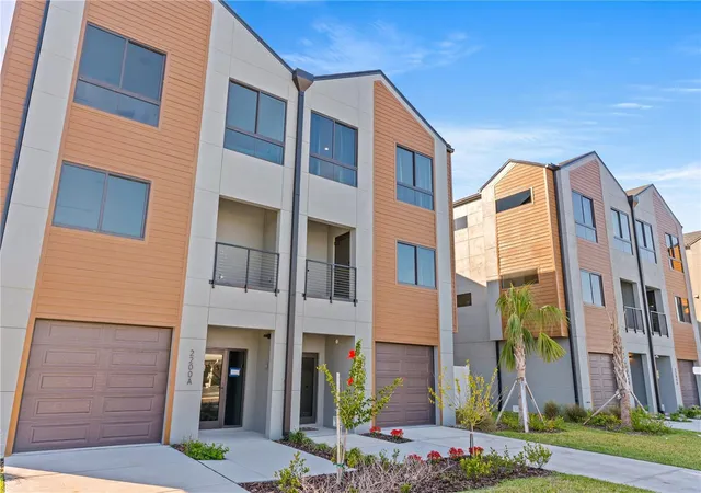2nd image of 2200 Bay Blvd #B, Indian Rocks Beach, FL 33785 | MLS# O6361152