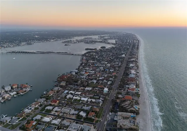 80th image of 2200 Bay Blvd #B, Indian Rocks Beach, FL 33785 | MLS# O6361152