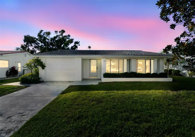 Homes for sale in Pinellas Park, FL | 9306 42nd Street, Pinellas Park, FL 33782 | Houzeo