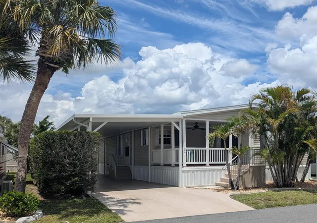 Photo 1 of Manufactured home for sale at 2100 Kings Hwy #1094, Punta Gorda, FL 33980 | MLS# D6144799 | Listing updated on 2026-10-19