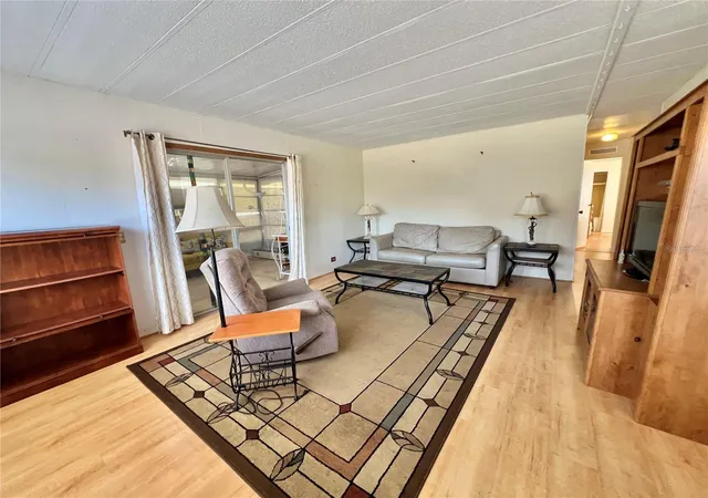 Photo 2 of Manufactured home for sale at 101 Ixora Way, Leesburg, FL 34748 | MLS# G5104618 | Listing updated on 2026-10-23