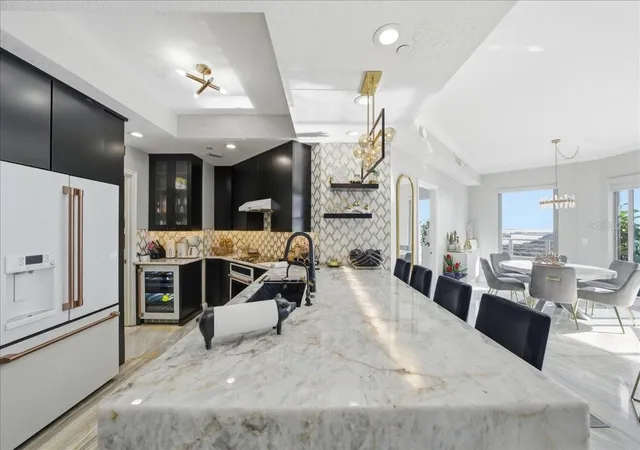 3rd image of 449 S 12Th St #1804, Tampa, FL 33602 | MLS# TB8448893