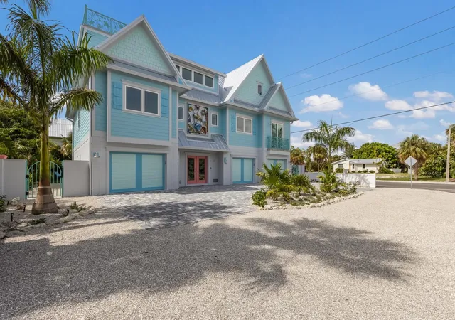4th image of 118 Mangrove Ave, Anna Maria, FL 34216 | MLS# A4672416