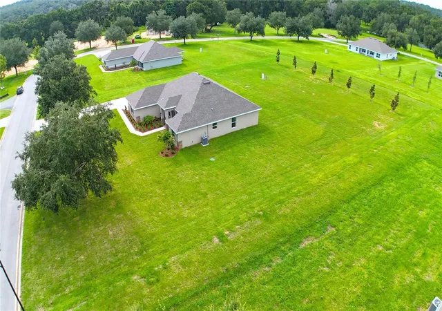 Photo 3 of Single family home for sale at 37094 Hidden View Cir, Dade City, FL 33523 | MLS# TB8449024 | Listing updated on 2026-09-21