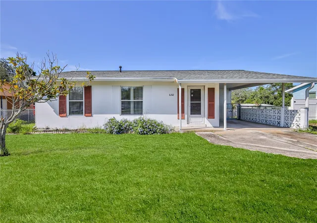 Photo 1 of Single family home for sale at 6352 Spring Hl Dr, Spring Hill, FL 34606 | MLS# W7880849 | Listing updated on 2026-08-31