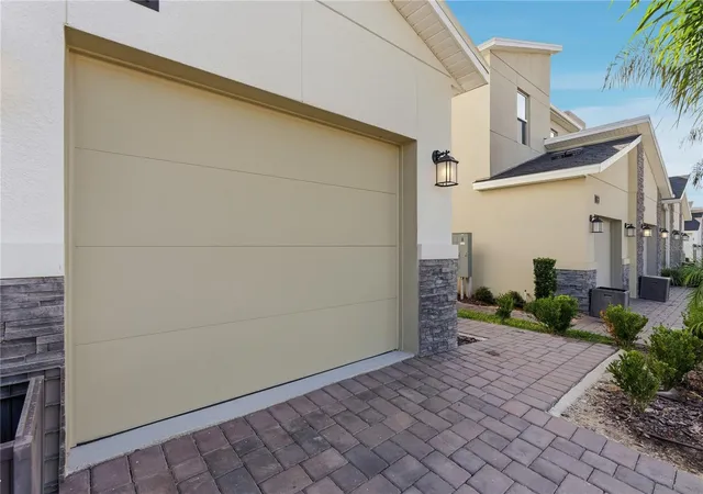 Listing Photo 3 - Condo for sale in building located at 8871 Cabot Cliffs Dr, DAVENPORT, FL 33896 - Unit #102