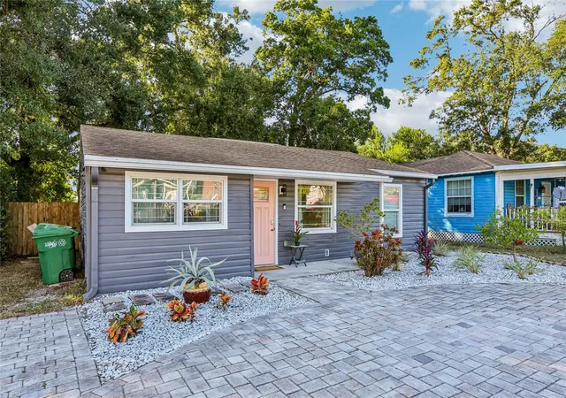 4th image of 4104 N Seminole Ave, Tampa, FL 33603 | MLS# TB8449256