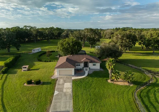 1st image of 9481 W Hwy 316, Reddick, FL 32686 | MLS# OM713781