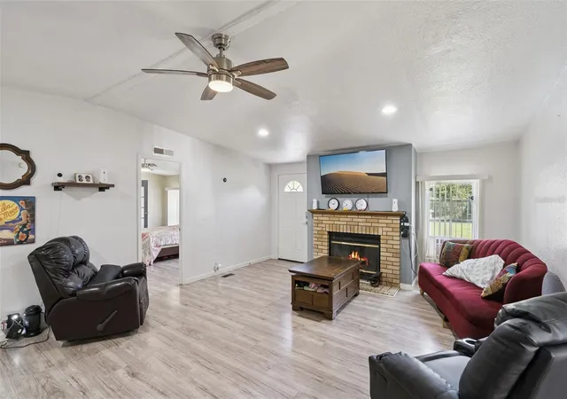 3rd image of 2051 Trail Cut Rd, Polk City, FL 33868 | MLS# G5104694