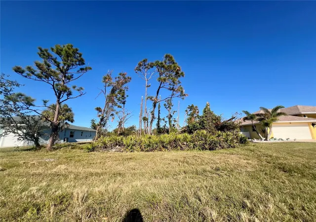 1st image of 84 Fairway Rd, Rotonda West, FL 33947 | MLS# C7517905