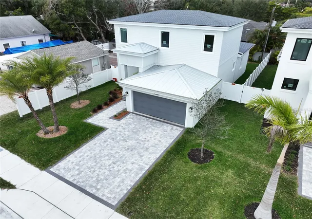 Photo 1 of Single family home for sale at 2345 Bahia Vista St, Sarasota, FL 34239 | MLS# A4672606 | Listing updated on 2026-09-12