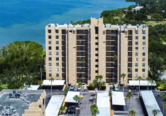2nd image of 2616 Cove Cay Dr #506, Clearwater, FL 33760 | MLS# TB8449504