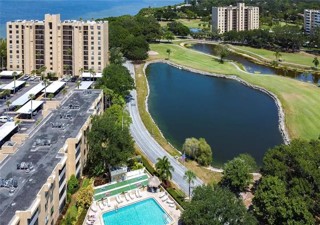 5th image of 2616 Cove Cay Dr #506, Clearwater, FL 33760 | MLS# TB8449504
