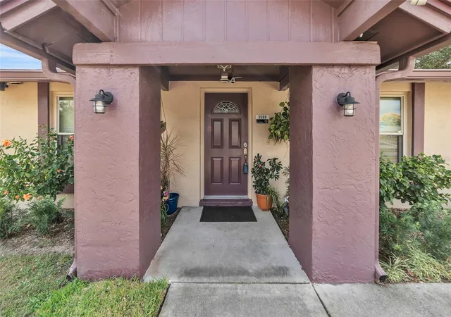 Photo 2 of Single family home for sale at 3509 King George Ln, Seffner, FL 33584 | MLS# TB8449507 | Listing updated on 2026-09-16