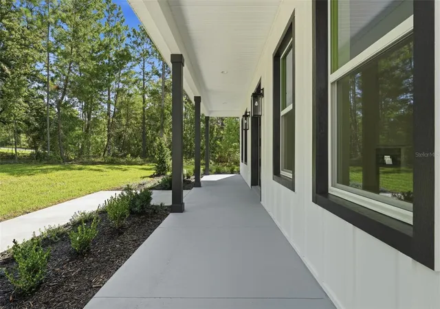 Photo 4 of Single family home for sale at 2207 County Rd 243e, Wildwood, FL 34785 | MLS# W7880886 | Listing updated on 2026-09-16