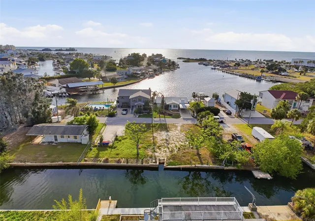 38th image of 14206 Hendry Ct, Hudson, FL 34667 | MLS# W7880894