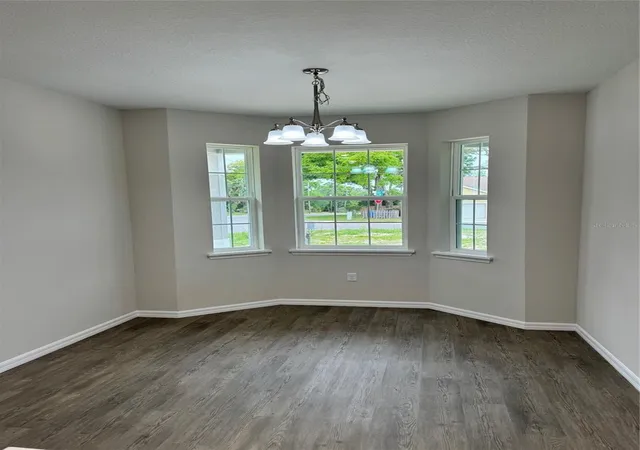3rd image of 1013 Foote St, Eustis, FL 32726 | MLS# G5104725
