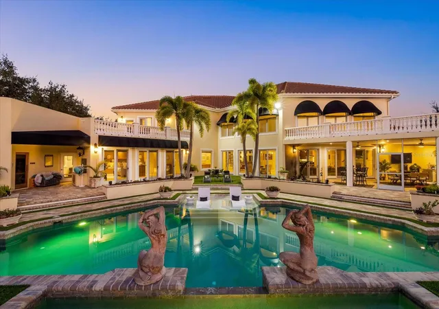 2nd image of 3550 Sarasota Golf Club Blvd, Sarasota, FL 34240 | MLS# N6141577