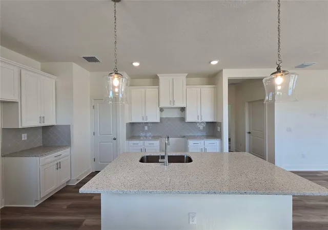 Photo 2 of Single family home for sale at 3841 Daybreak Run Loop, Spring Hill, FL 34609 | MLS# R4910269 | Listing updated on 2026-09-15