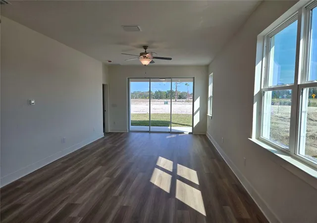 Photo 3 of Single family home for sale at 3841 Daybreak Run Loop, Spring Hill, FL 34609 | MLS# R4910269 | Listing updated on 2026-09-15