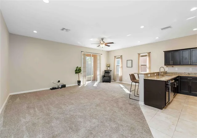 Photo 4 of Townhouse for sale at 1218 Grantham Dr, Sarasota, FL 34234 | MLS# A4672728 | Listing updated on 2026-06-20