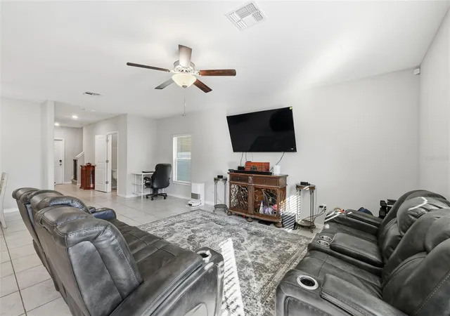 Photo 3 of Single family home for sale at 2007 Sea Salt Ct, Ruskin, FL 33570 | MLS# TB8449877 | Listing updated on 2026-09-28