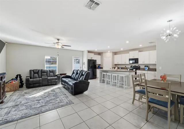 Photo 4 of Single family home for sale at 2007 Sea Salt Ct, Ruskin, FL 33570 | MLS# TB8449877 | Listing updated on 2026-09-28