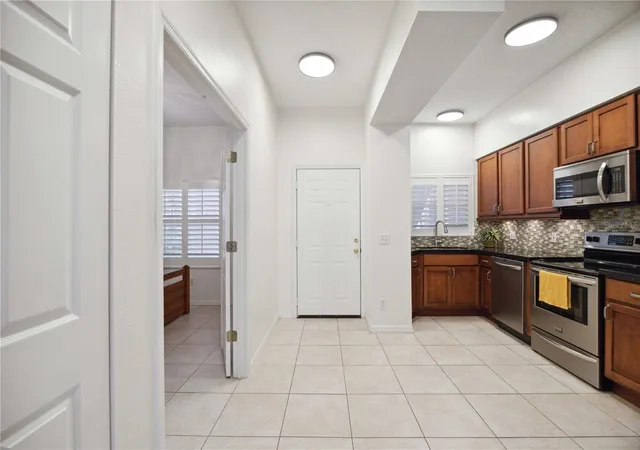 Photo 3 of Condo for sale at 4260 Central Sarasota Pkwy #213, Sarasota, FL 34238 | MLS# A4672755 | Listing updated on 2026-09-17