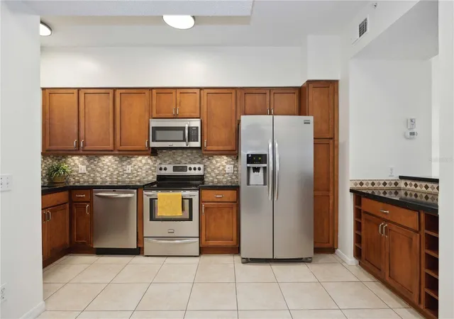 Photo 3 of Condo for sale at 4260 Central Sarasota Pkwy #213, Sarasota, FL 34238 | MLS# A4672755 | Listing updated on 2026-09-17