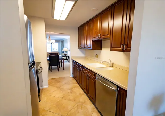 Photo 3 of Condo for sale at 500 The Esplanade N #306, Venice, FL 34285 | MLS# N6141593 | Listing updated on 2026-10-17