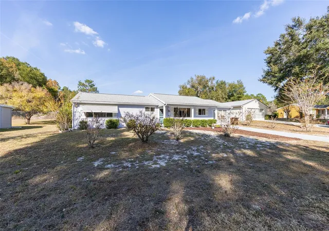 Photo 4 of Single family home for sale at 8987 SW 108th Place, Ocala, FL 34481 | MLS# OM713913 | Listing updated on 2026-07-08