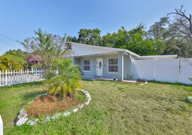 1st image of 3901 N Clearfield Ave, Tampa, FL 33603 | MLS# TB8450026