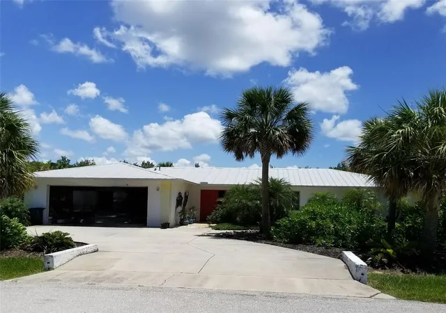 Homes for sale in Placida, FL | 120 Barracuda Dr, Placida, FL 33946 | MLS# D6144868