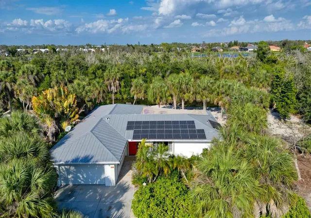 Homes for sale in Placida, FL | 120 Barracuda Dr, Placida, FL 33946 | MLS# D6144868