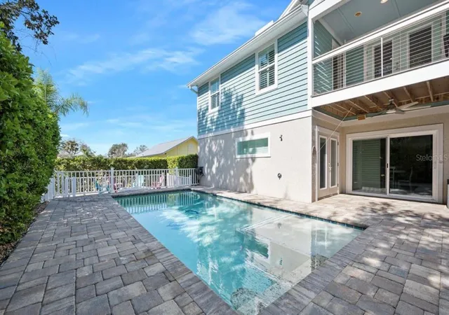 2nd image of 130 Hernandez Ave, Ormond Beach, FL 32174 | MLS# V4946028