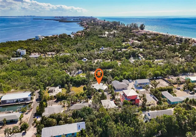 Photo 2 of Single family home for sale at 624 Saint Judes Dr, Longboat Key, FL 34228 | MLS# A4672840 | Listing updated on 2026-09-12