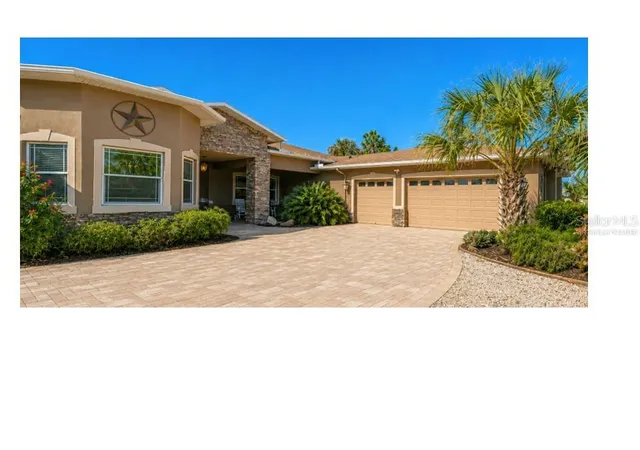 3rd image of 2209 Lost River Trl, Ruskin, FL 33570 | MLS# TB8450151